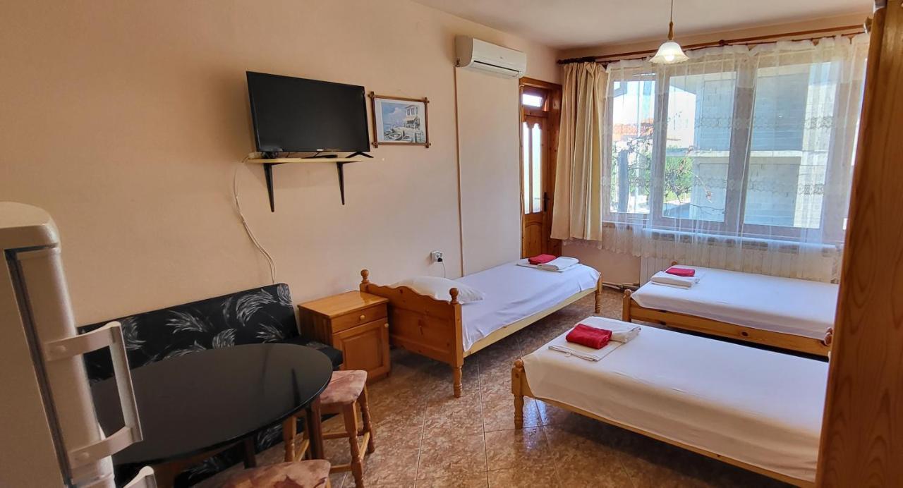 Amfora Guest House Byala  Bagian luar foto